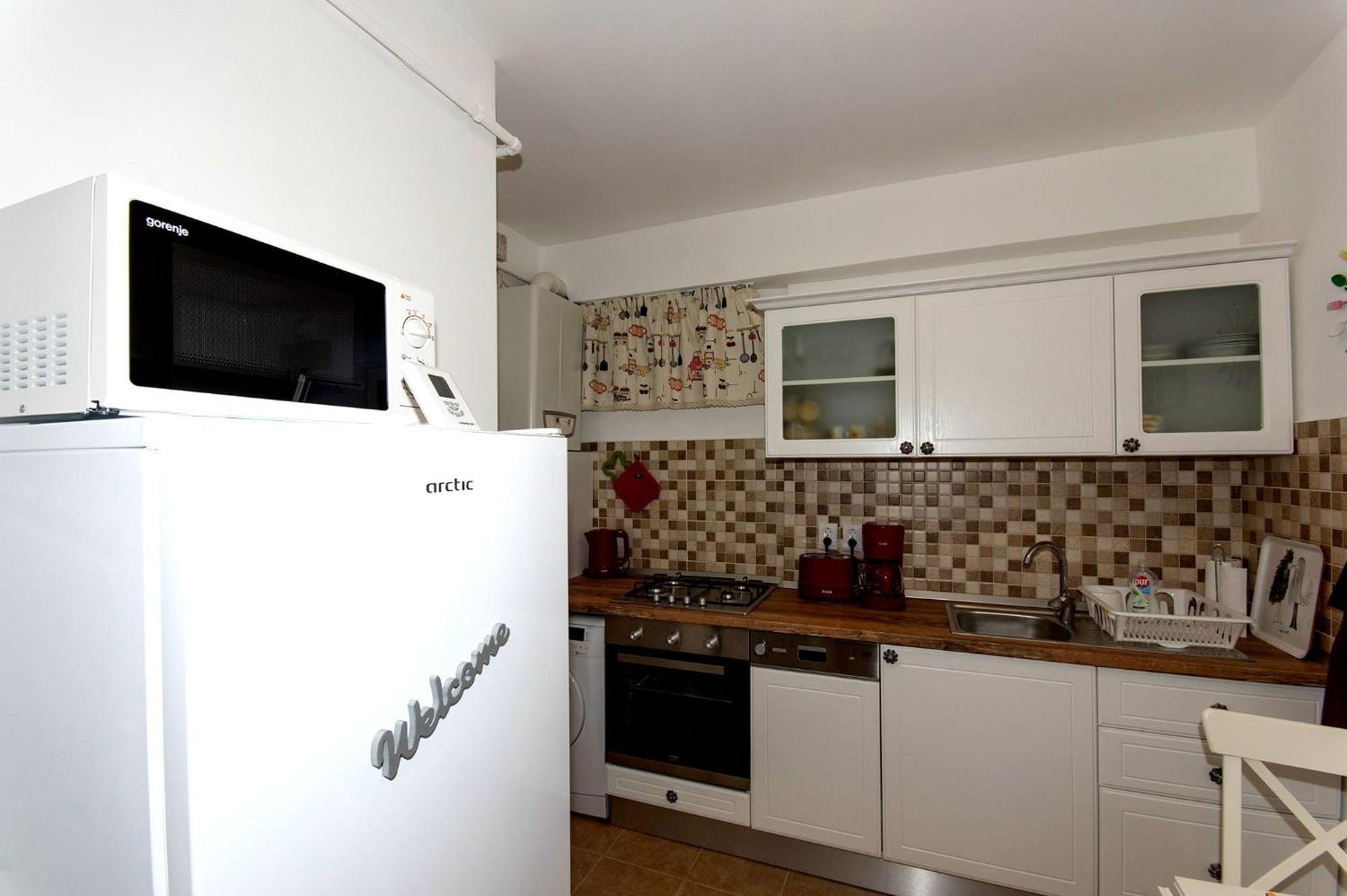 John Residence Apartment Brasov With Parking Option ภายนอก รูปภาพ