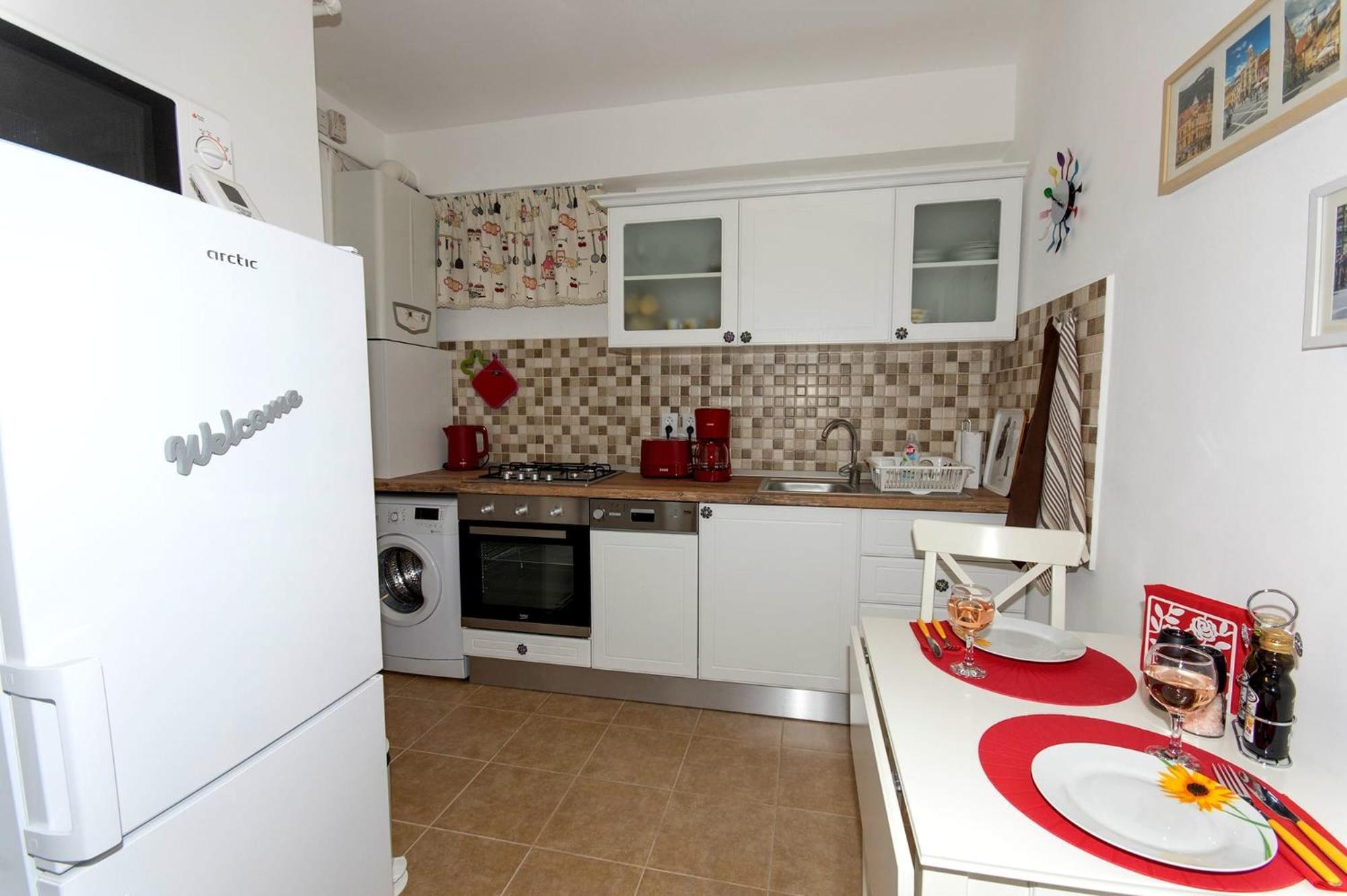 John Residence Apartment Brasov With Parking Option ภายนอก รูปภาพ