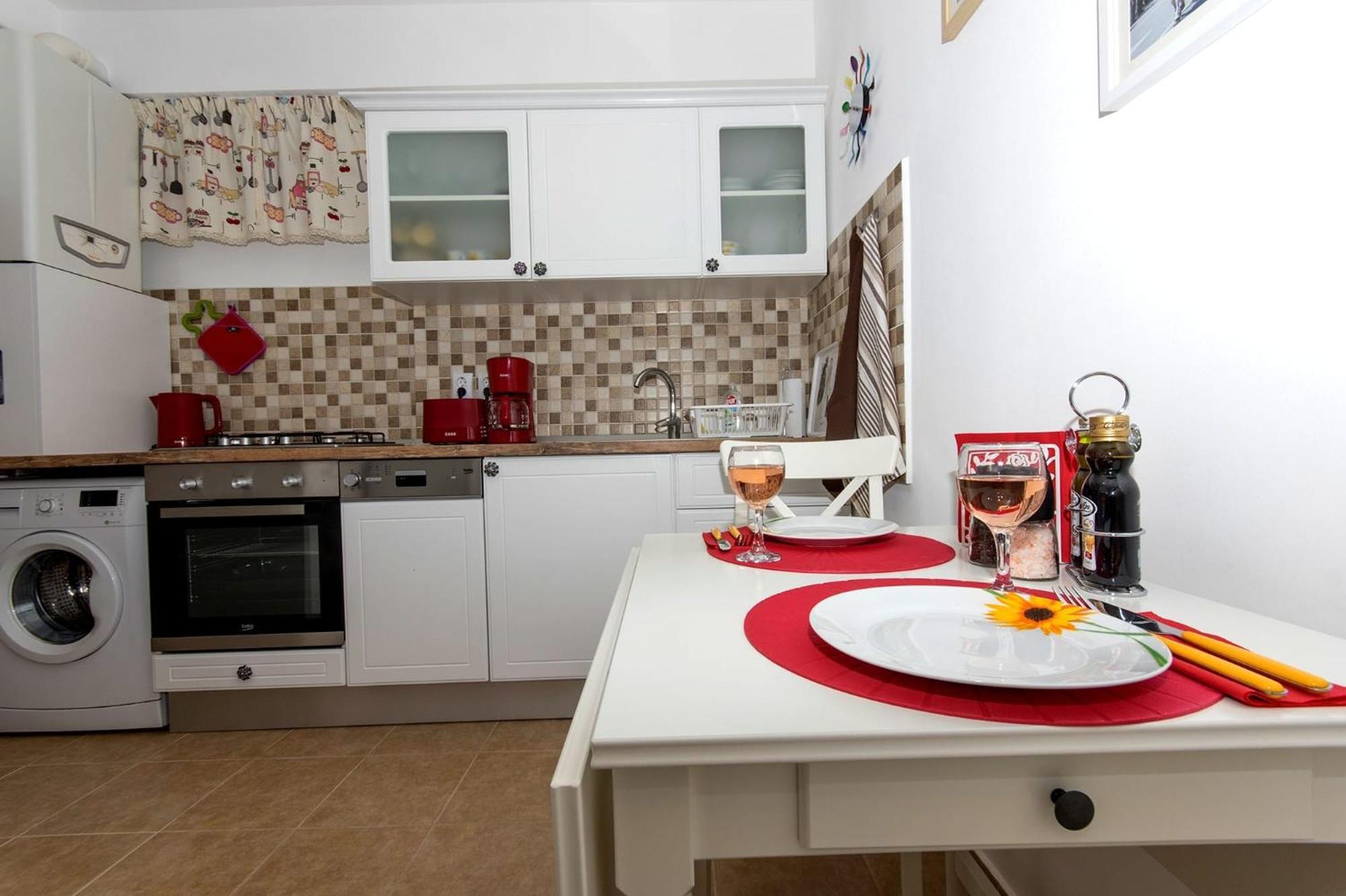 John Residence Apartment Brasov With Parking Option ภายนอก รูปภาพ