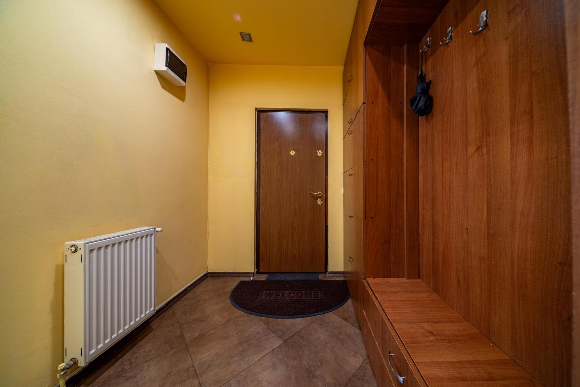John Residence Apartment Brasov With Parking Option ภายนอก รูปภาพ