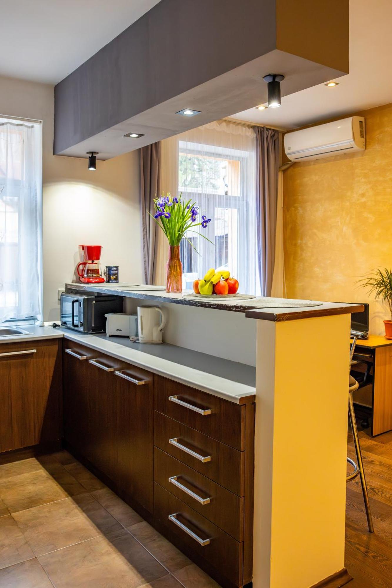 John Residence Apartment Brasov With Parking Option ภายนอก รูปภาพ