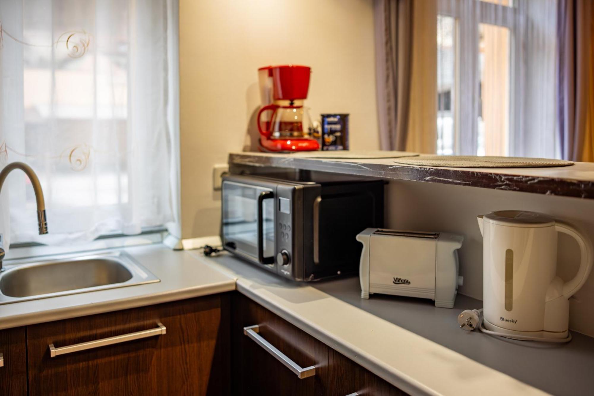 John Residence Apartment Brasov With Parking Option ภายนอก รูปภาพ
