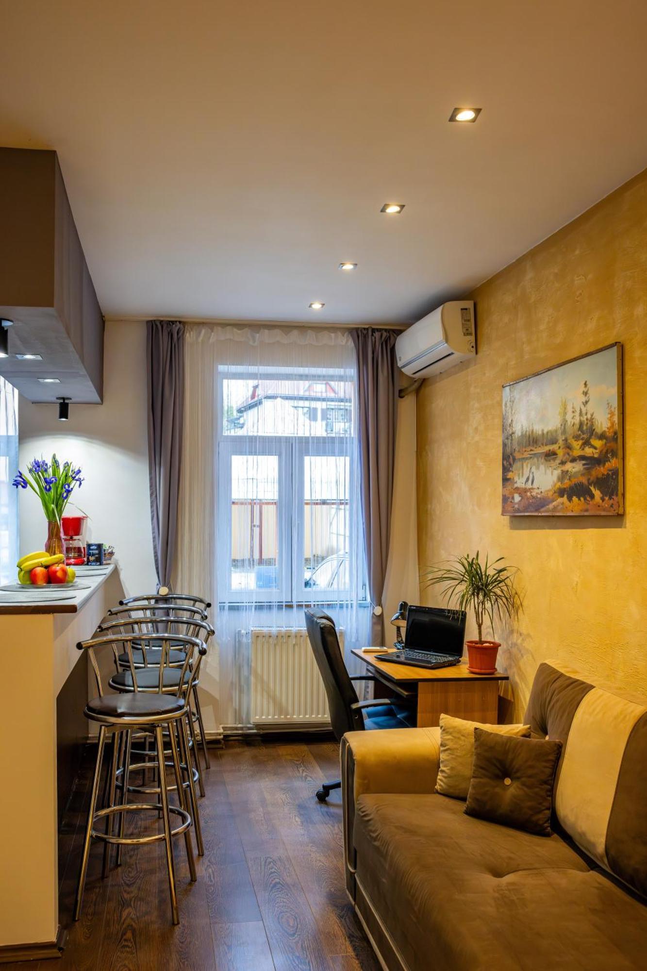 John Residence Apartment Brasov With Parking Option ภายนอก รูปภาพ